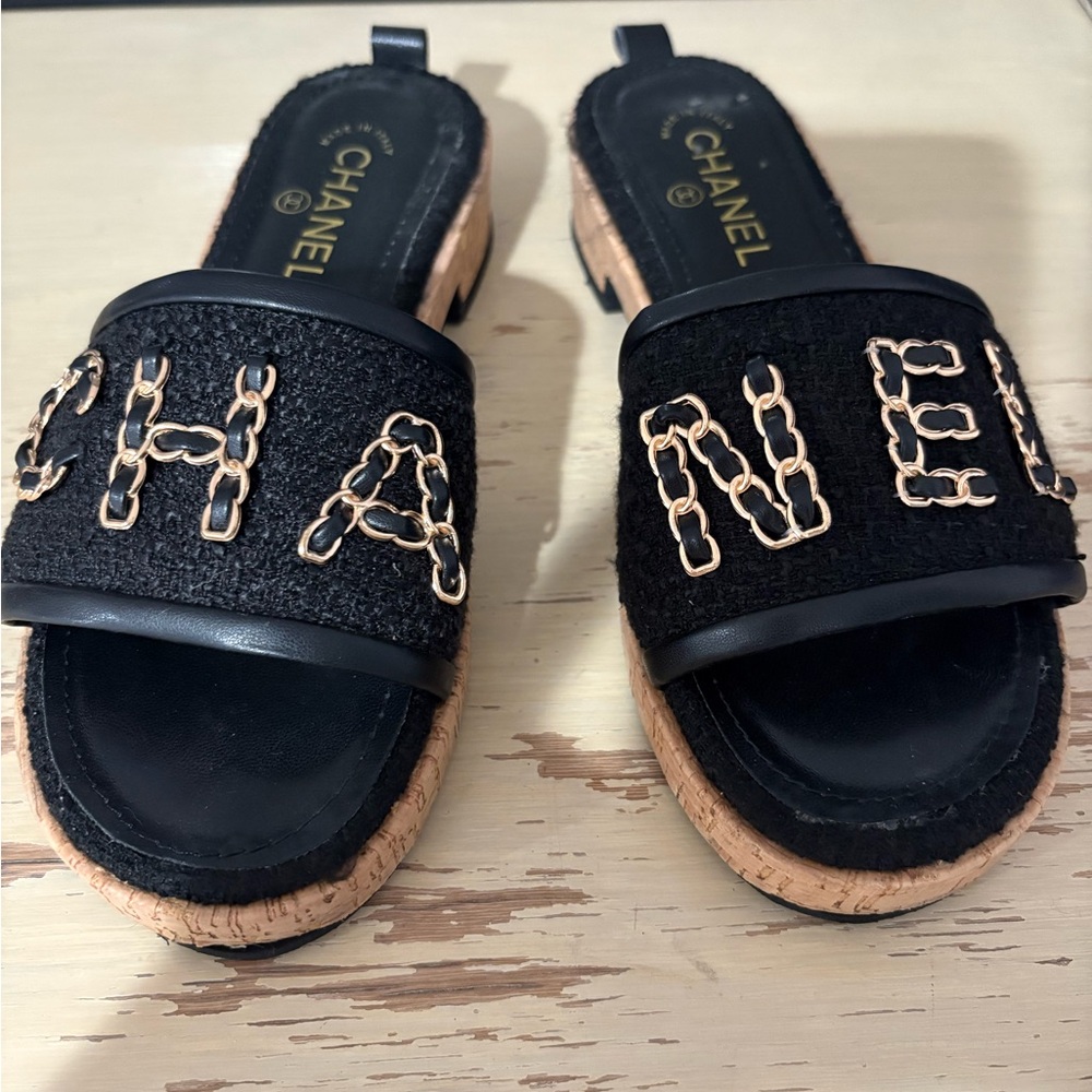 CHANEL Black and Gold Sandals with Plush Upper